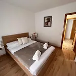 Ca La Lidia Viladecáns